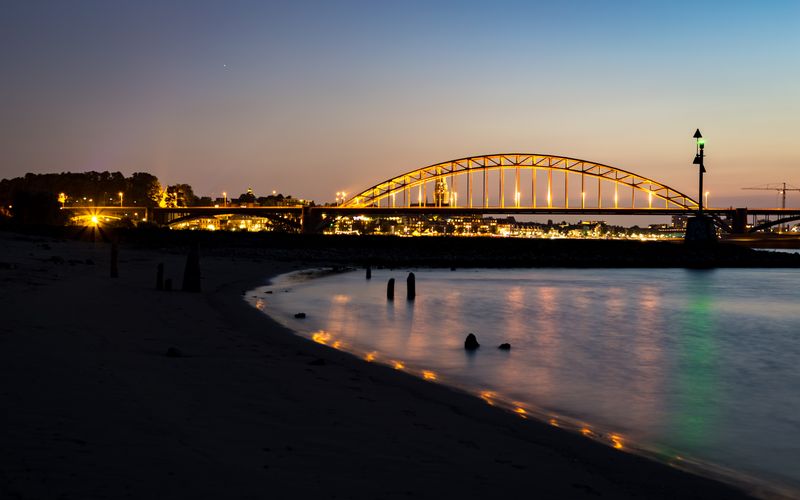 Waalbrug