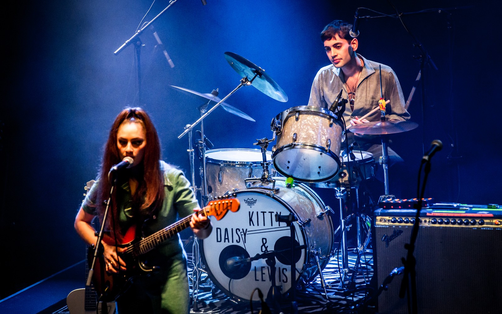 Kitty, Daisy & Lewis